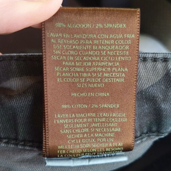 Kut from the Kloth Camouflage Skinny Pants - Picture 6 of 11